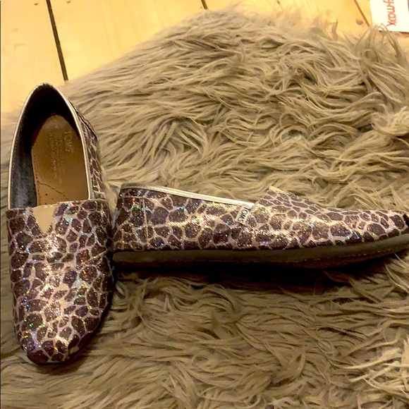 Shoes - Picture 1 of 1